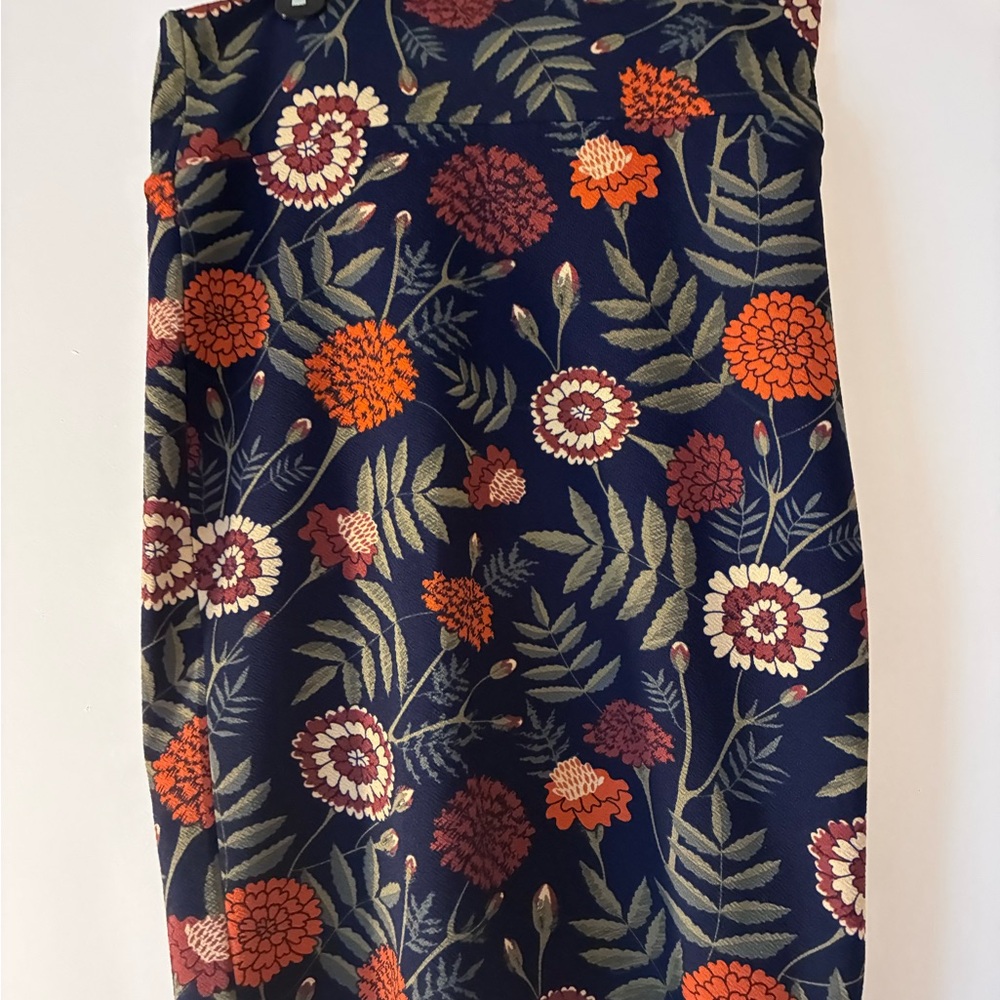 Floral Print Skirt - Navy - Size Medium